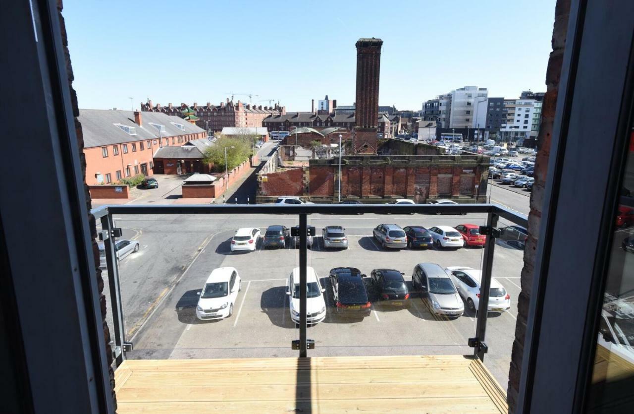 Stunning Penthouse Slps 20 Apartment Manchester Exterior photo